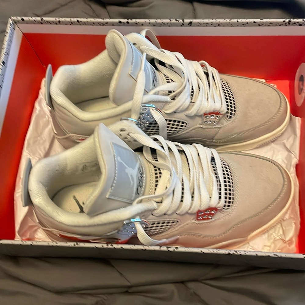 Wmns Air Jordan 4 retro “Frozen Moments”